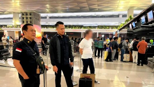 Dua WNA Eks Napi Nusakambangan Dideportasi