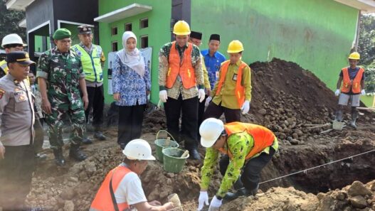 Gedung KUA Bojongsari Mulai Digarap