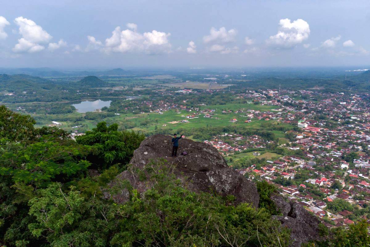 Gunung gandul wonogiri