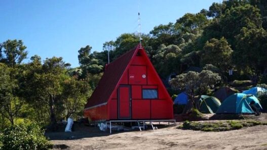 Gunung Merbabu Punya Shelter Darurat