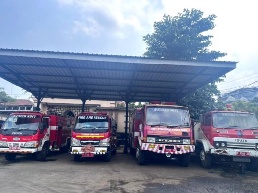 Hanya Empat Armada Damkar Fit Beroperasi