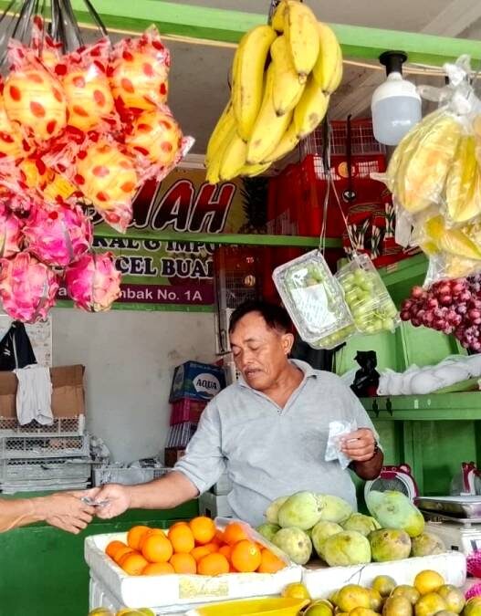 Harga Kelengkeng Impor Melonjak Tajam