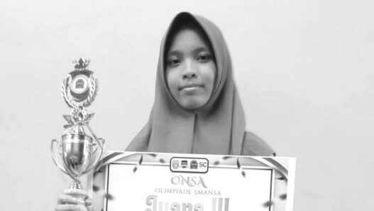Intan Salma Sabet Juara 3 Olimpiade IPA