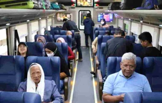 Kereta lansia