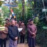 Kirab 100 Tumpeng dan Gunungan Hasil Bumi