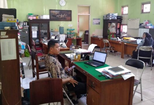 Krisis Guru SMP Belum Teratasi