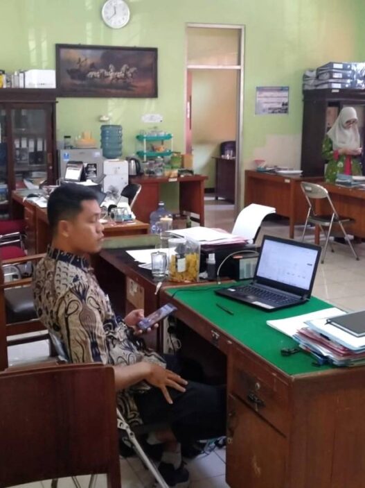 Krisis Guru SMP Belum Teratasi