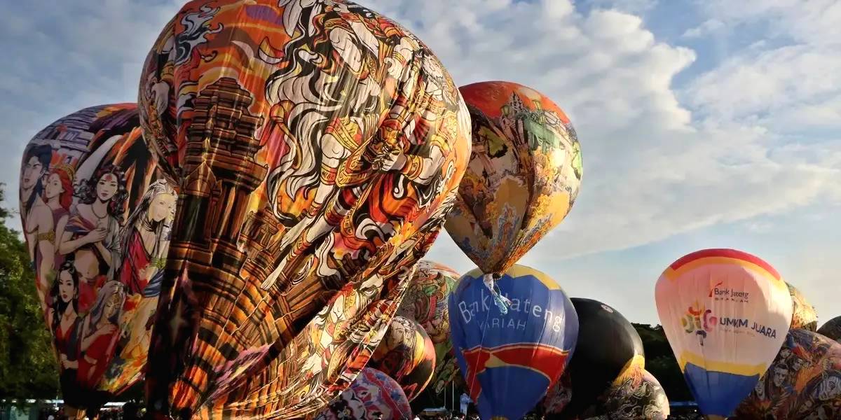 Meriahnya Festival Balon di Solo