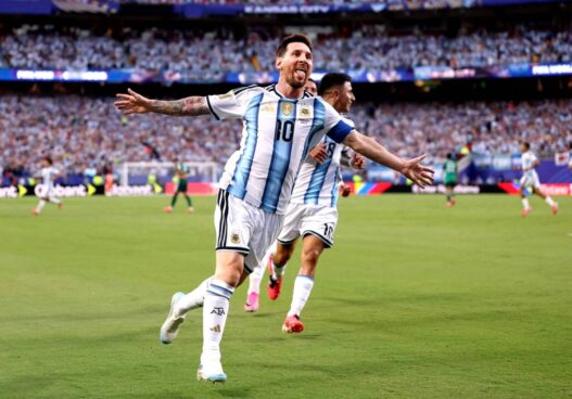 Messi Mengejar Rekor