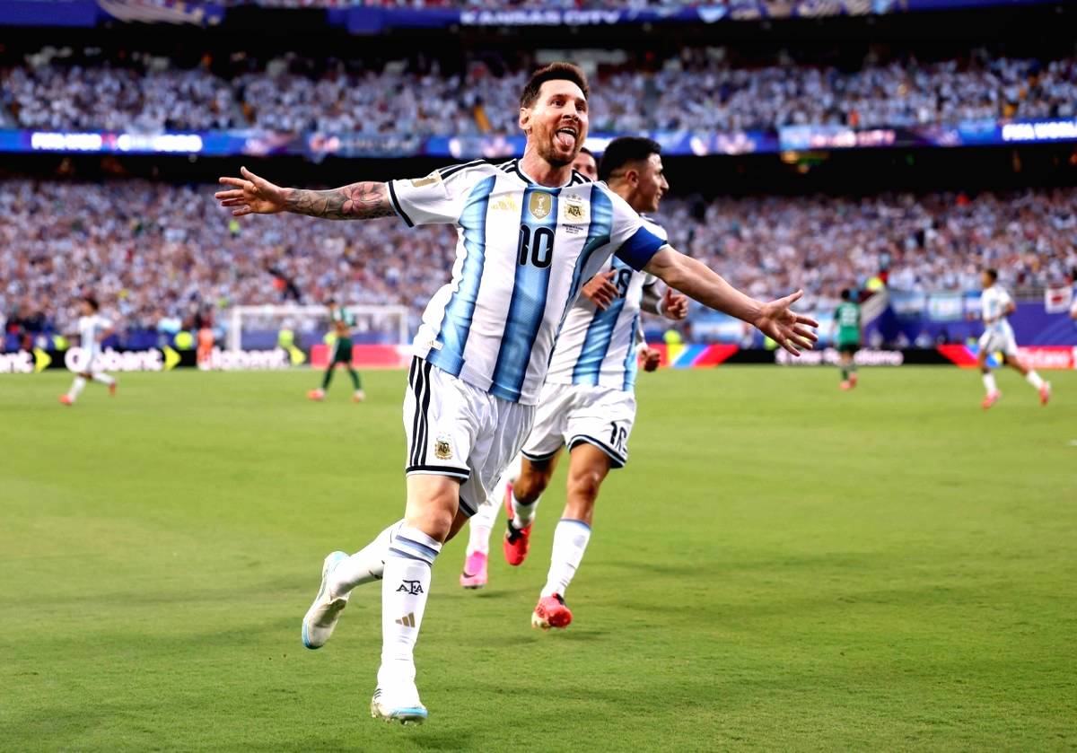 Messi Mengejar Rekor