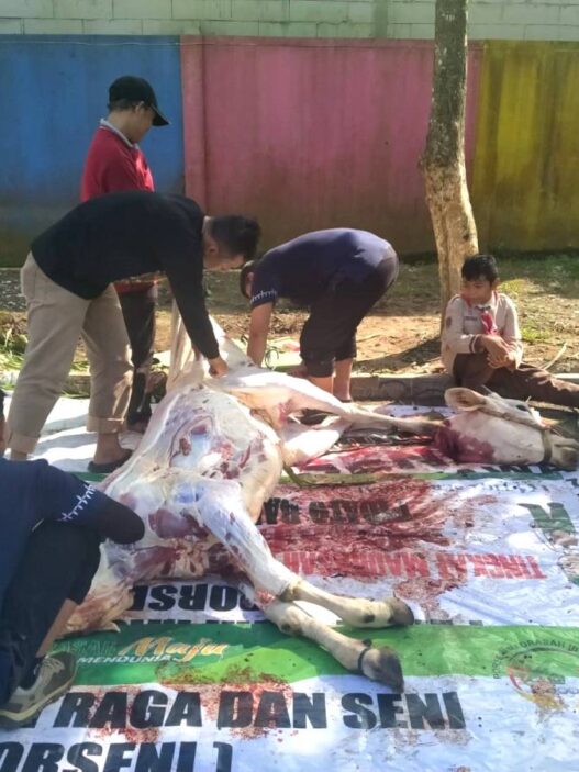 MIN 1 Banyumas Tanamkan Keikhlasan Berkurban