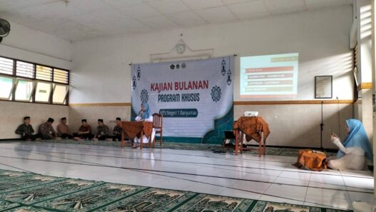 MTsN 1 Banyumas Perkuat Program Khusus