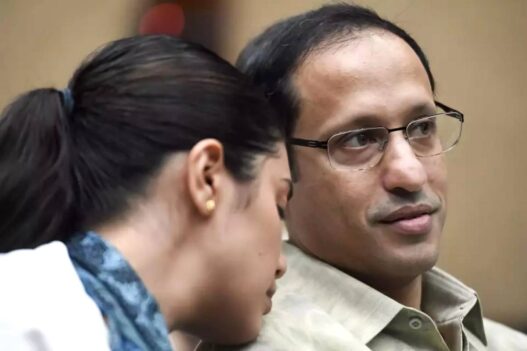 Nadiem Bacakan Duplik di Sidang Chromebook