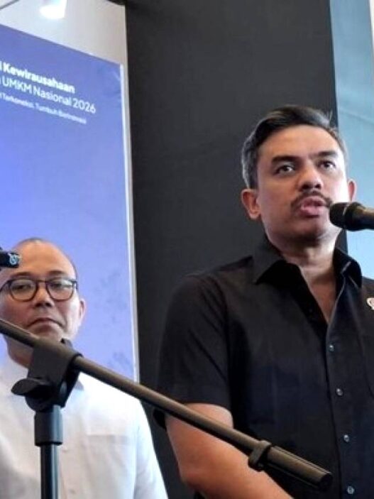 Naikkan Biaya Admin Sepihak Akan Disanksi