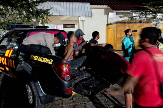 ODGJ Bawa Golok Resahkan Warga Karangpetir