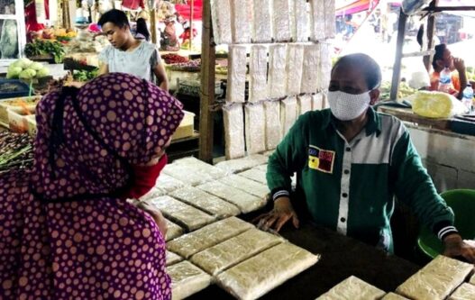 Omzet Pedagang Tempe Turun hingga 35 Persen