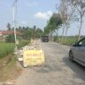 Pengguna Keluhkan Jalan Kejayan Bocor