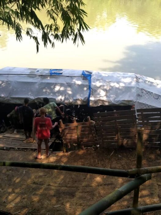 Penyeberangan Perahu Dadakan Bertambah