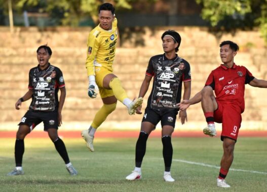 Persibangga Keok di Laga Perdana