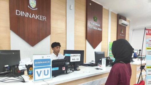 PMI Sektor Informal Masih Dominan