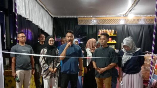 Pojok UMKM Desa Kutowinangun Resmi Dibuka