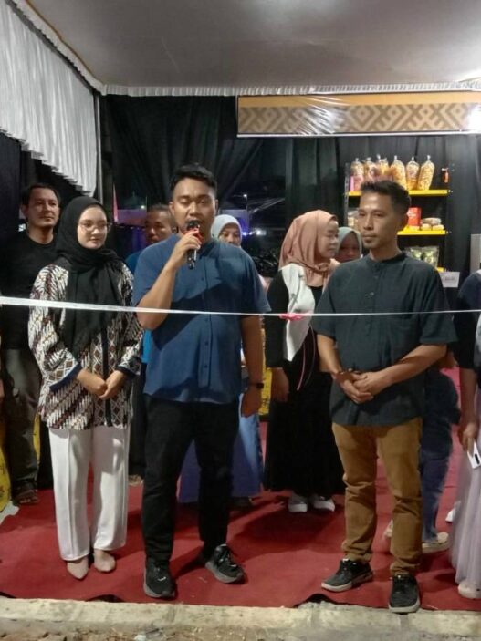 Pojok UMKM Desa Kutowinangun Resmi Dibuka