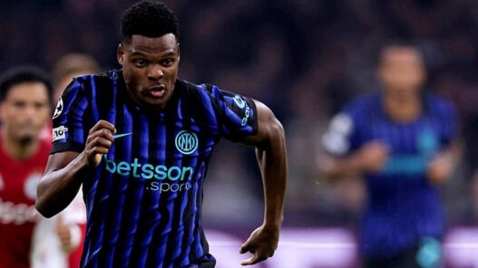 Real Madrid Bidik Dumfries