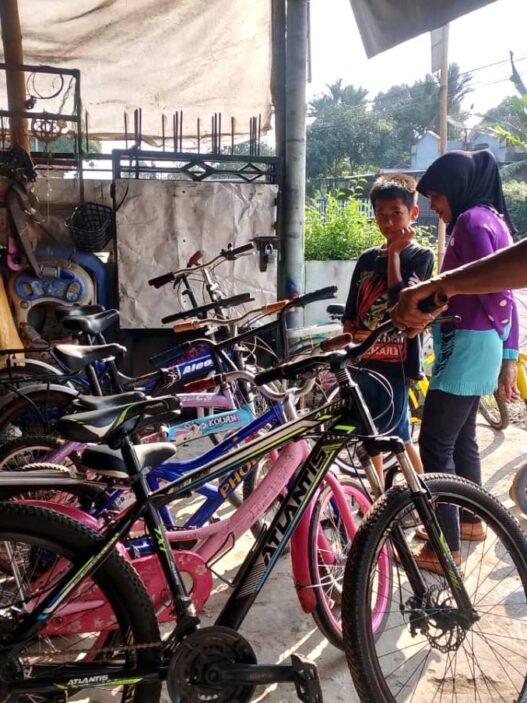 Sepeda Bekas Laris Manis