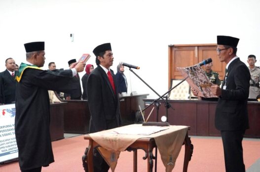Sugeng Wibawa Resmi Dilantik, PAW Anggota DPRD