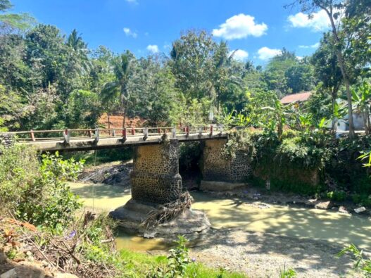 Sungai Kalisapi Tercemar Limbah Pencucian Pasir