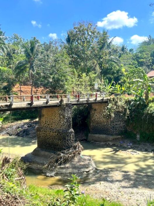 Sungai Kalisapi Tercemar Limbah Pencucian Pasir