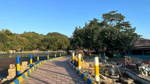 Tanggul Muara Pantai Jetis Diperbaiki