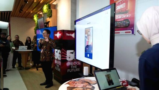 Telkomsel uji coba registrasi biometrik