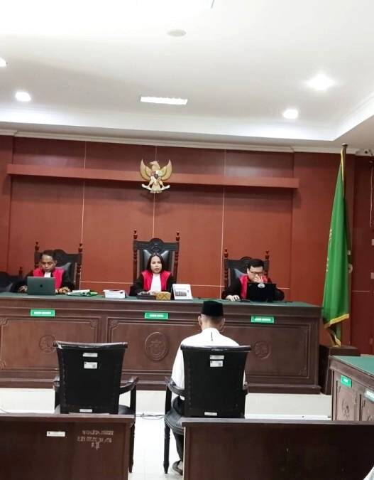 Terdakwa Laka Maut Minta Dibebaskan