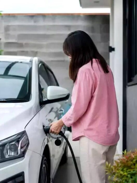 Trade In Mobil Bensin ke EV Tembus 72,1 Persen