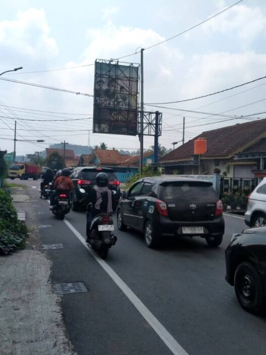 Ujicoba Penutupan Jembatan Serayu Minim Macet