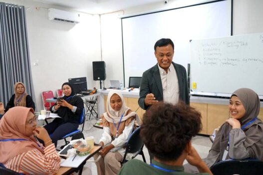 UMKM Naik Kelas Kuasai Digital Marketing