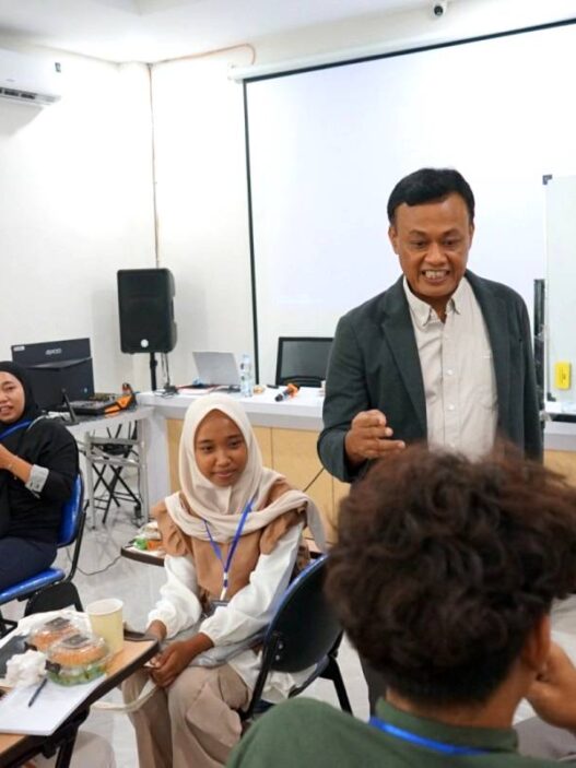 UMKM Naik Kelas Kuasai Digital Marketing