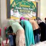 Warga Langse Santuni 36 Anak Yatim