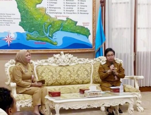 2027, Target Satu Desa Satu Sarjana