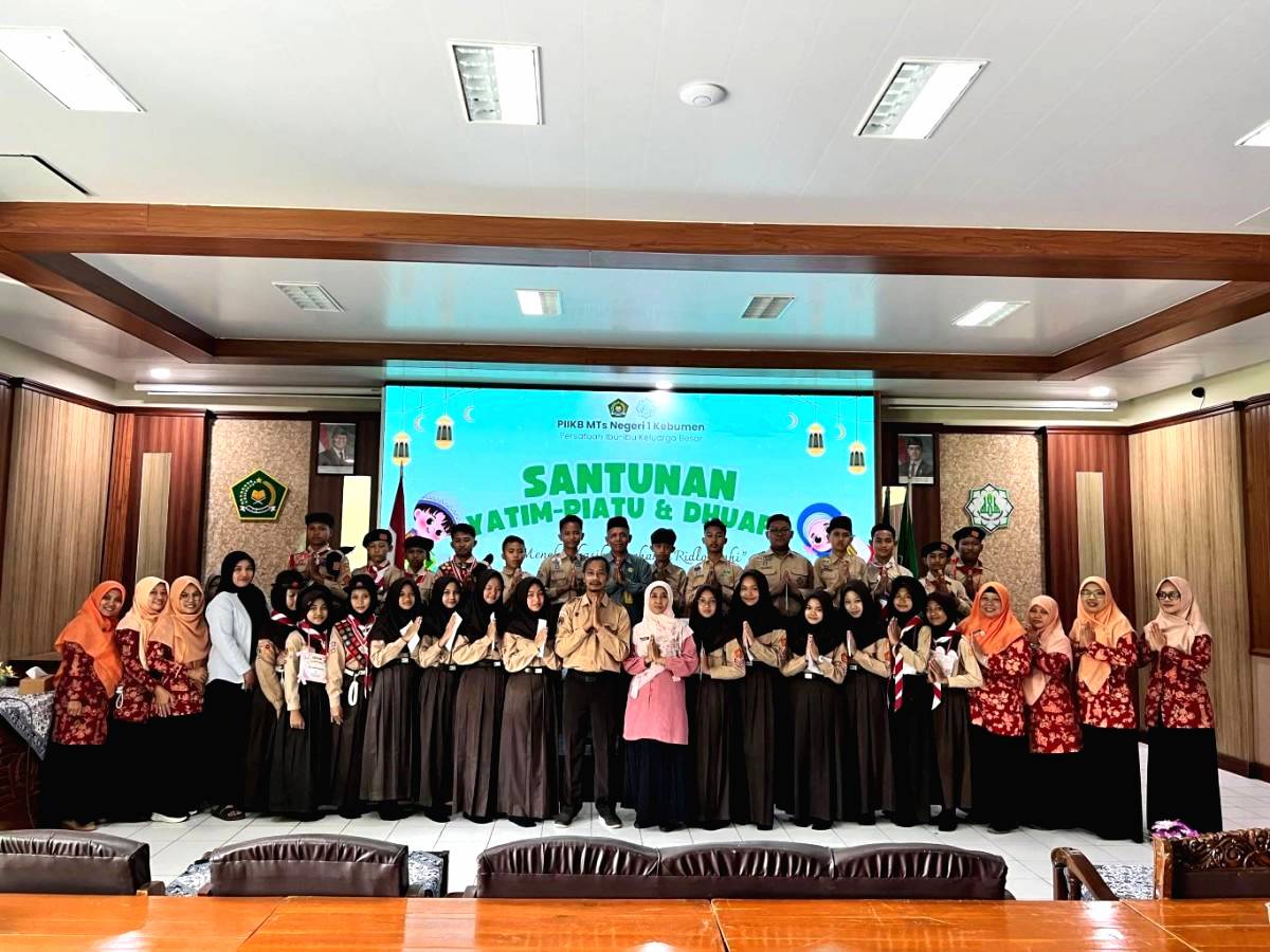 33 Anak Yatim Dapat Santunan