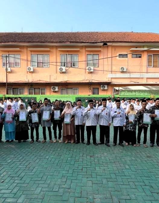 38 Lembaga Pendidikan Terima SK Operasional