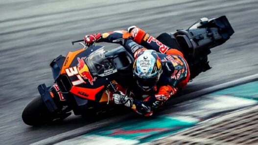 Acosta Pilih Gabung Ducati