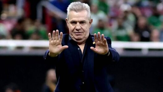 Aguirre Tinggalkan Timnas Meksiko