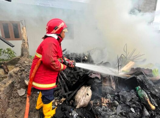 Api Tungku Tak Padam, Rumah Ludes Terbakar