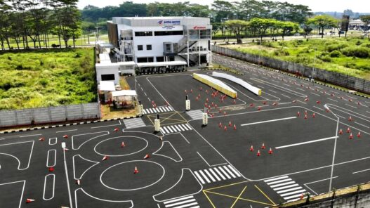 Astra Motor Resmikan Safety Riding Center