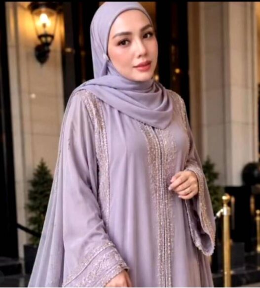 Bakal Permak Gigi dan Facelift