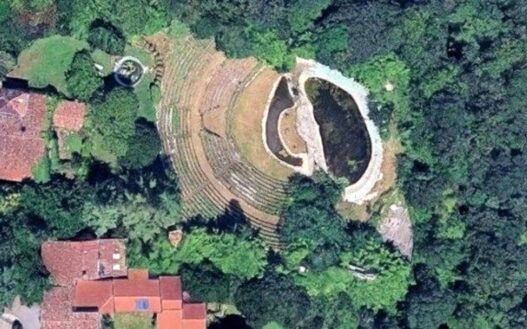 Bangunan Bersejarah Ternyata Hanya Rekayasa Modern
