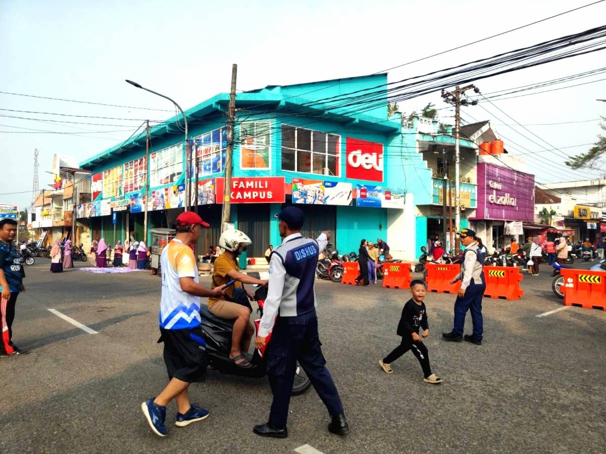 Banyak Kendaraan Terobos CFD
