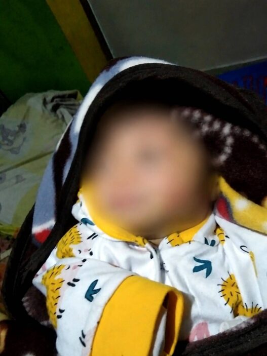 Bayi Laki laki Ditemukan Dalam Gerobak